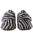 Hausschuhe im Zebralook auf mina-lola.com von Pom Pom